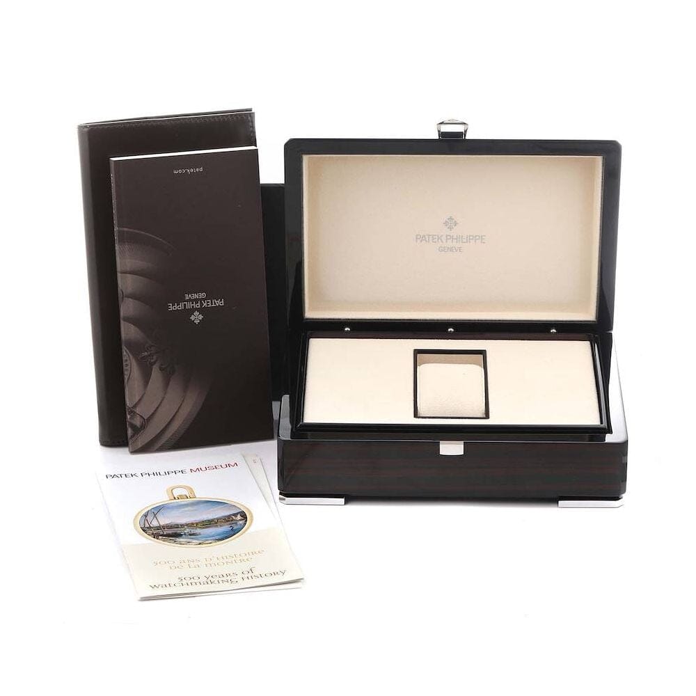 PTK P. Nautilus Stainless Steel White Dial 5711/1A-011